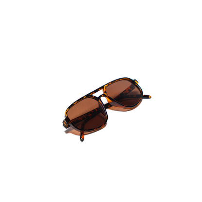 Occhiali PROMISE Soho Brown in PVC riciclato UV400 – Roma angolata