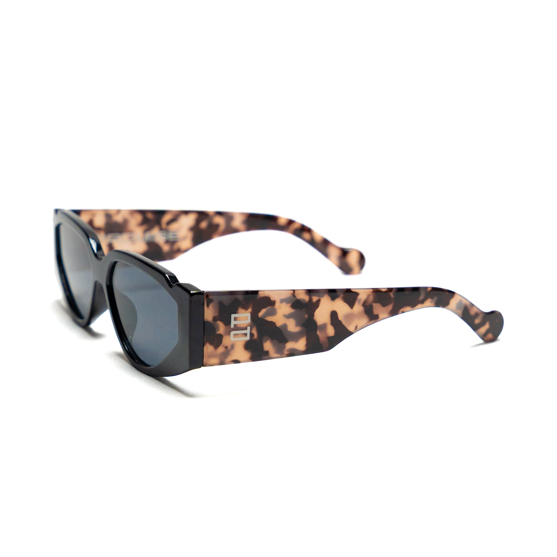 PROMISE Beluga Black occhiali da sole minimal UV400 – Roma laterale