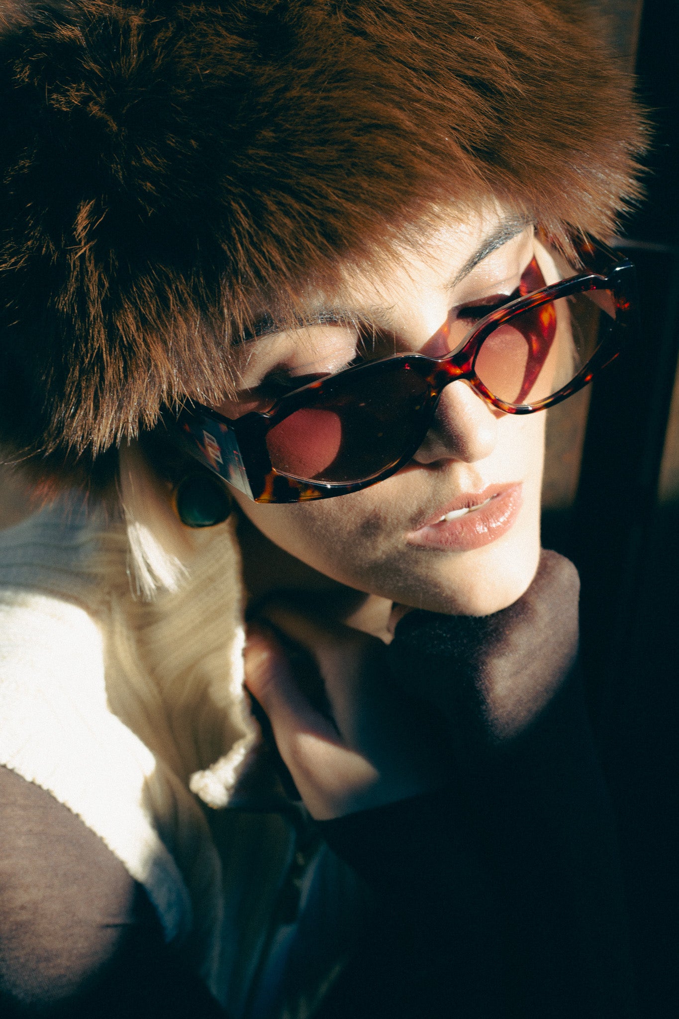 PROMISE Beluga Brown occhiali indossati UV400 – Roma lifestyle